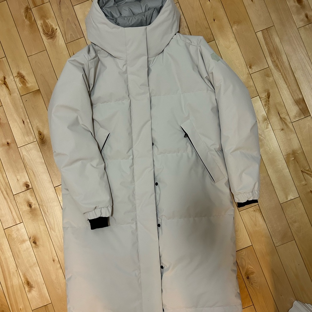 Like new Quartz & co INES parka in oatmeal